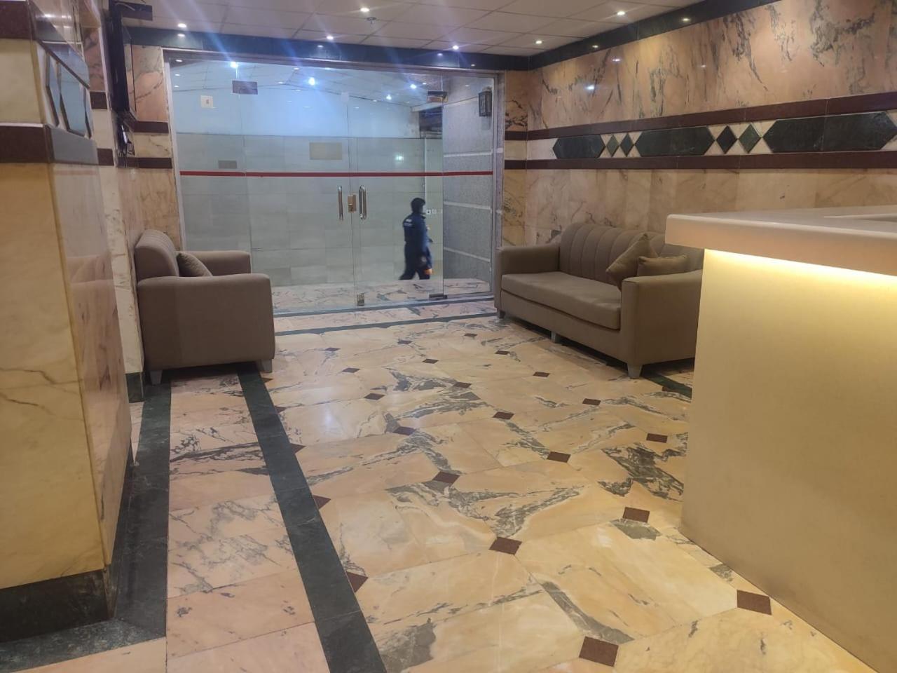 Al Meknan Hotel Medina ภายนอก รูปภาพ