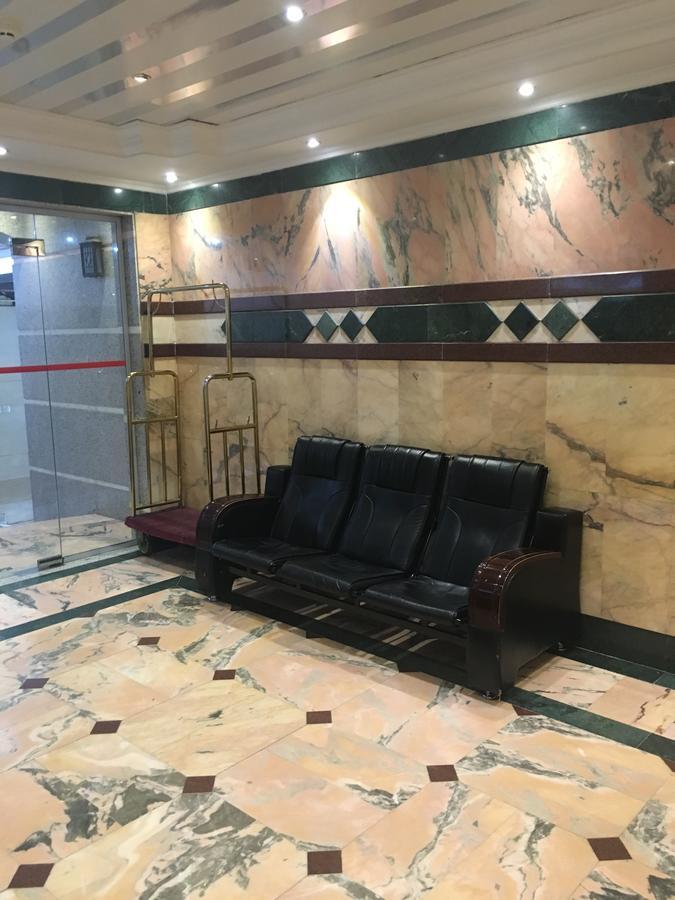 Al Meknan Hotel Medina ภายนอก รูปภาพ